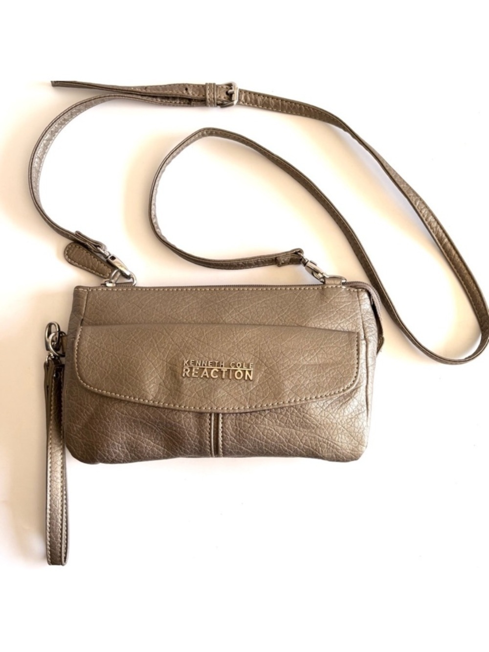 Kenneth Cole Reaction Crossbody Bag